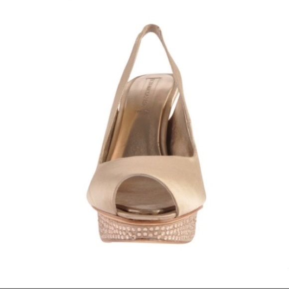 BCBG Max Azria Falcon Champagne Satin Size 8, NIB - Picture 4 of 7